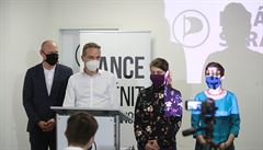 Volební snm Pirát po krajských a senátních volbách, tisková konference.