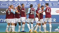 West Ham p�ekvapil dosud suverénní Leicester a zvít�zil 3:0.