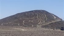 Archeologové na slavné jihoperuánské planině Nazca objevili nový obrazec. Mezi...
