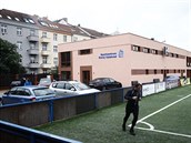 Policie zasahovala na nkolika místech spojených s fotbalem vetn sídla...