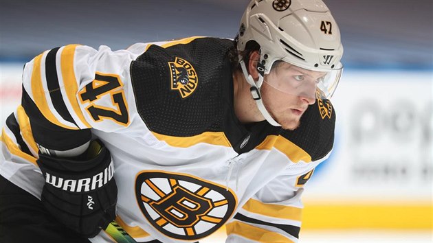 Odchod parka eskch David: Kdy se ekne Boston, vem se vybav trojice Pastrk, Bergeron, Marchand. Velkou stopu ale u Bruins zanechal tak Torey Krug. Jen 175 centimetr vysok bek v poslednch tyech sezonch pekonal hranici 45 bod. Nov bude psobit v St. Louis, kde si za sedm let vydl 45,5 milionu dolar.