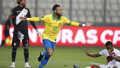 Neymar v utkání proti Peru pekonal Brazilce Ronalda v potu branek v národním...