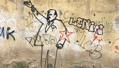 Vladimír Iljič Lenin namalovaný na zdi u Palackého náměstí v Praze.