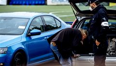 Policejní akce na Vy�ehrad�.