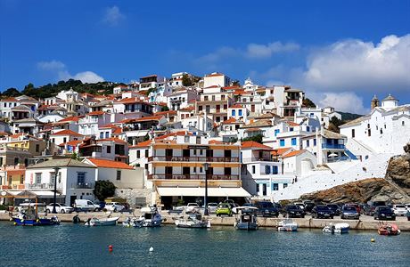 Na podzim roku 2007 se Skopelos (a tak Skiathos a mal osada Damouchari na...