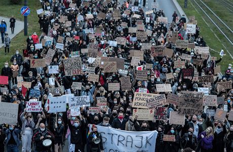 Tens of thousands of people are on the streets due to abortion restrictions in Poland, more than 70 percent do not agree with the new ban |  World