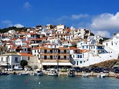 Na podzim roku 2007 se Skopelos (a také Skiathos a malá osada Damouchari na...
