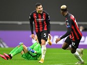 AC Milán - Sparta Praha: Dalot slaví gól s Leaem.