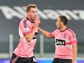 Dejan Kulusevski z Juventusu slaví gól proti Veron