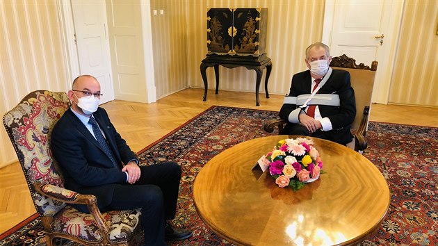 Prezident Milo Zeman na zámku v Lánech pijal kandidáta na ministra...