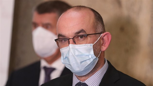 Vládou pijatá opatení pro zmírnní íení epidemie nebude podle ministra...