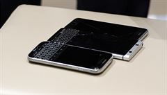 T�i mobily p�edá Bobulinski FBI.