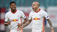 Fotbalisté Lipska slaví branku.