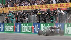 Lewis Hamilton vyhrál Velkou cenu Portugalska a pekonal rekord Michaela...