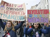 Ukrajinské feministky bhem pochodu u píleitosti Mezinárodního dne en v...