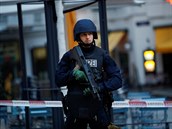Policista po útoku ve Vídni.