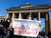 Berlínská demonstrace za férové volby v USA