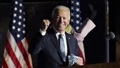 Joe Biden je novým prezidentem USA, zvítězil v Pensylvánii. Volby zdaleka nejsou u konce, reaguje Trump
