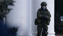 Proru�tí ozbrojenci v noci obsadili mezinárodní leti�t� na Krymu.