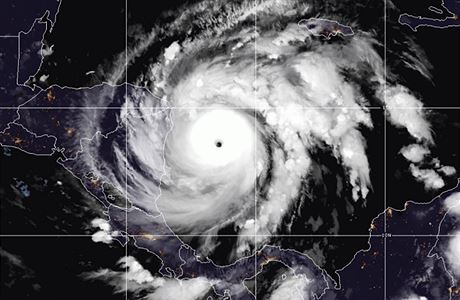 Hurikn Jta has weakened, reaching the fourth degree.  It moved above the northeast of Nicaragua  Svt