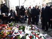Václav Klaus piel uctít Den boje za svobodu a demokracii na Národní tídu.
