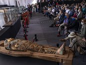 Egypttí archeologové pedstavili nález stovky sarkofág starých zhruba 2500 let