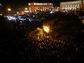Demonstrace v Jerevanu, lidé nesouhlasí s podstoupením Náhorního Karabachu...
