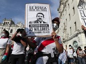 Demonstrace proti nov ustanovenému doasnému prezidentovi Peru. Manuel Merino...