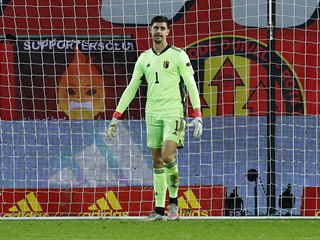 Belgick brank Thibaut Courtois pedvedl v utkn proti Dnsku obrovskou...