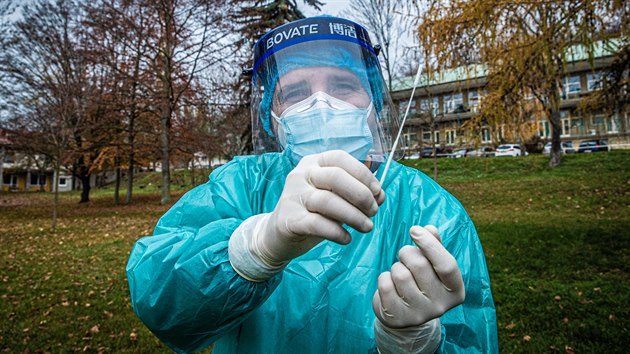 Petr Kozlík si v sou�asné práci si vzal neplacené volno, aby se mohl podílet na...