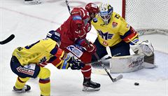 Utkání 13. kola hokejové extraligy: HC Ocelái Tinec - Madeta Motor eské...