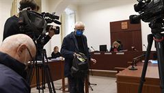 Bývalý pedseda SSD Vladimír pidla u Obvodního soudu pro Prahu 1, který...