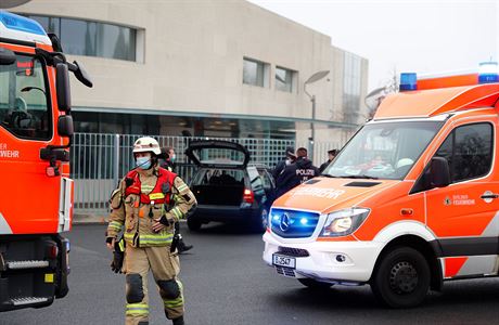 In Prague, they were unprovoked volunteer firefighters, which were presented to them by Prague Mayor Mayor Hupuyuk |  House