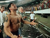 Argentinská fotbalová legenda Diego Maradona na fotografii z roku 1997