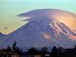 Sopka Mount Rainer pat k nejnebezpenjm na svt. Nachz se ve...