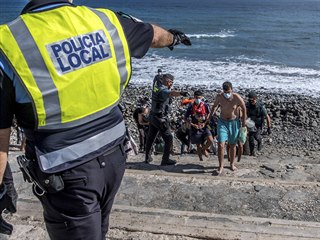 Migranti na Kanárských ostrovech.