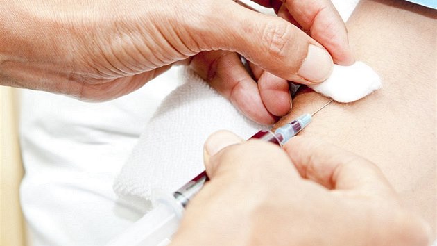 Nový krevní test by mohl vasn odhalit a padesát druh rakoviny.