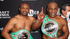 Exhibice Roy Jones a Mike Tyson.