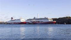 Úady následn podle spolenosti uvedly, e trajekt Viking Grace je bez rizika...