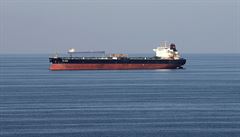 Při výbuchu námořní miny byl u pobřeží Saúdské Arábie poškozen ropný tanker