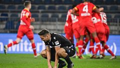 Schickův Leverkusen porazil Bielefeld 2:1.