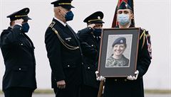 Rodina se rozloučila se zesnulou vojačkou Michaelou Tichou, obřad se konal s vojenskými poctami