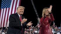 Donald Trump se svou ženou Melanií v Georgii podpořil tamní republikánské...