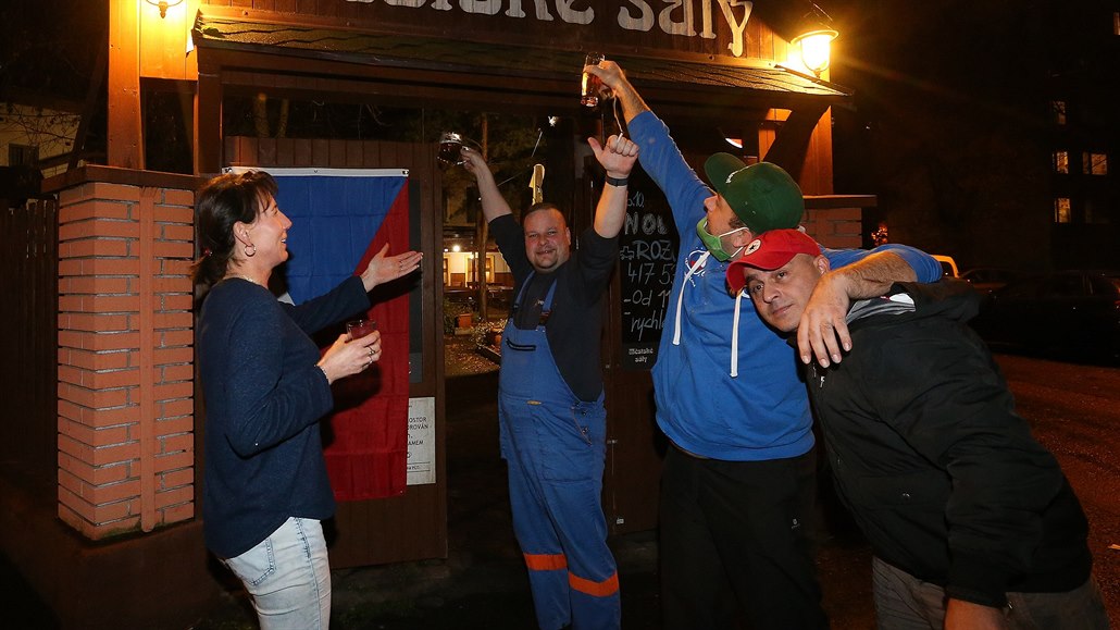 Více ne 20 restaurací v Teplicích  se zapojilo k protestu proti vládním...