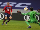 Lille vs. Sparta, Evropská liga: Burak Yilmaz stílí druhý gól zápasu.