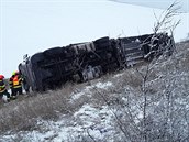 D1 u Brna stojí kvůli nehodě kamionu. Dopravu v kraji komplikuje sníh, staly se desítky nehod
