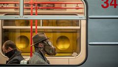 Jeden snímek ze série Praha za dob koronaviru fotoreportéra Martina Diví�ka z...