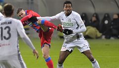 Utkání 10. kola první fotbalové ligy: Viktoria Plze - MFK Karviná, 5. prosince...