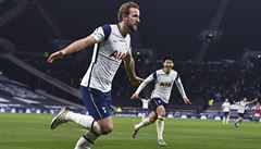 VIDEO: Son se přihlásil o gól roku, Kane novým Zidanem. ‚Mourinhovi poníci‘ válcují Premier League