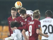 Evropská liga - Sparta vs. AC Milán: Krejí a Vitík v souboji s hrái...